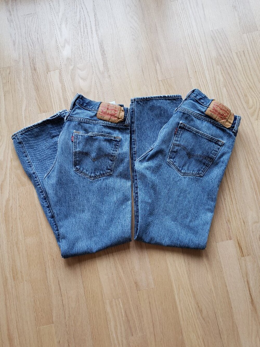 2 Pair Levis 501 Button Fly Straight Jeans - 33 x 32